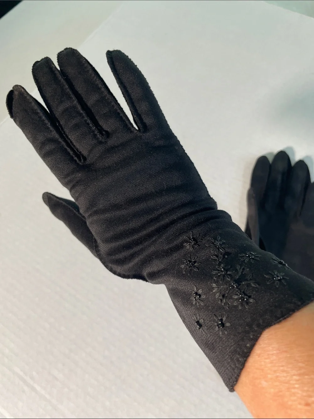 Vintage Black Beaded Rayon/Nylon Stretch Ladies Evening Gloves Size S/M